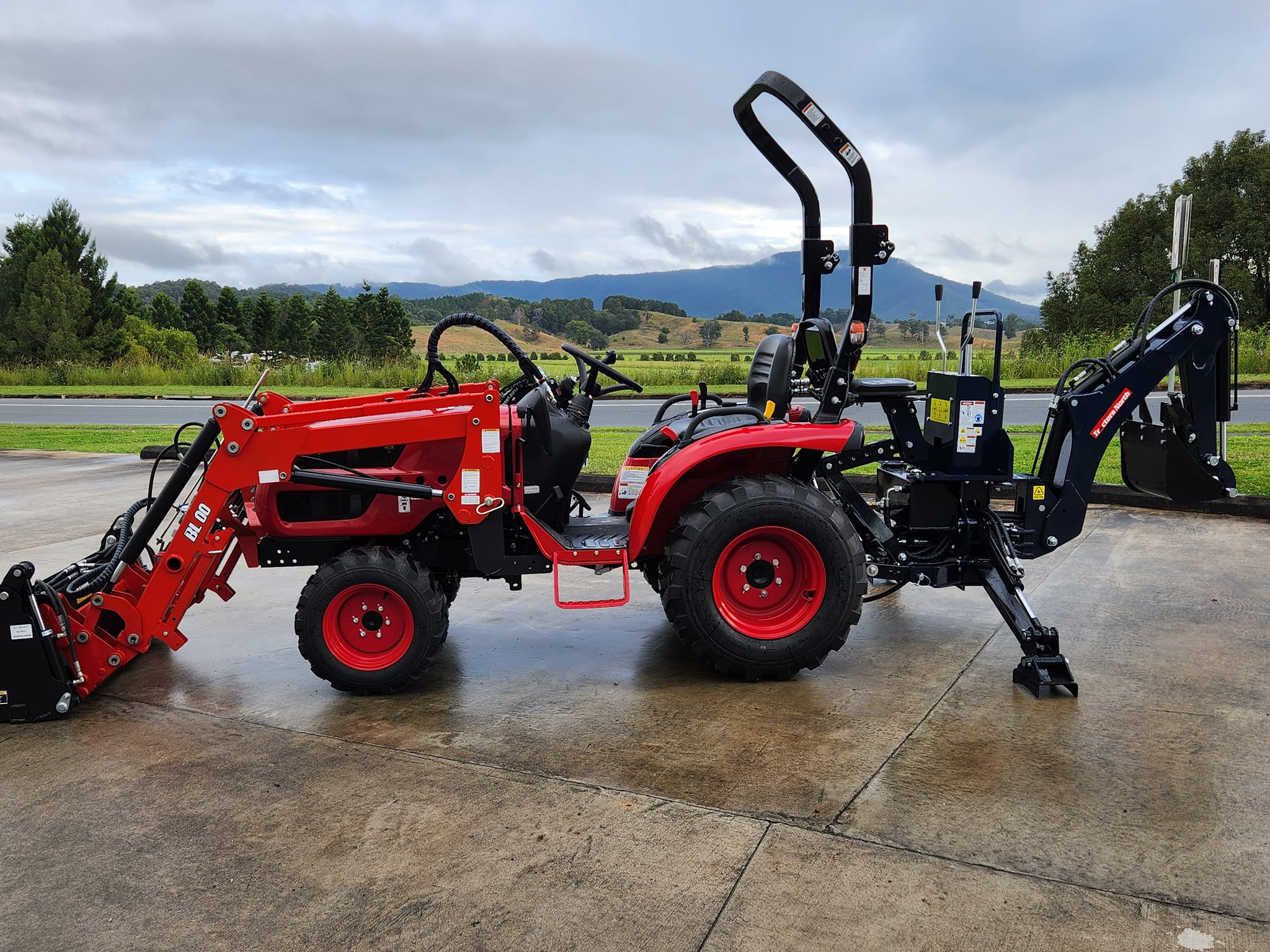 TYM TRACTORS T2900